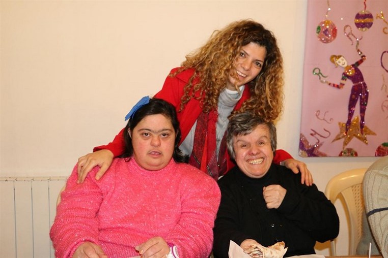 SPREADING THE TRUE SPIRIT OF THE HOLIDAYS The Network Communication Groups Donation Campaign for Beit Al Hanan 